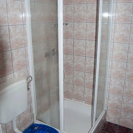 Apartament Kuret