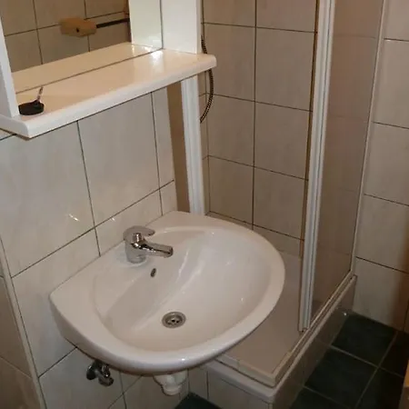 Kuret Apartament *
